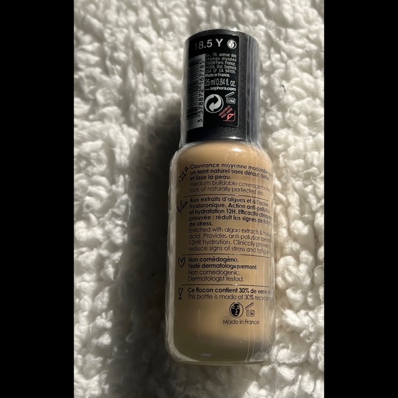 SEALED Best Skin Ever Foundation 18.5 - Picture 7 of 8